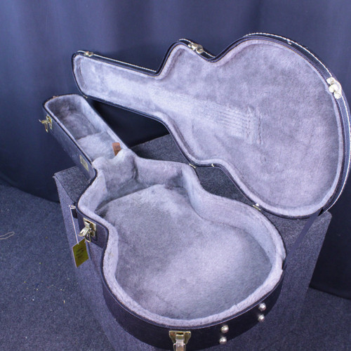 Vist Large View of Product Image Which is Used HARD CASE SEMI HOLLOW Guitar Case