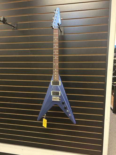 Vist Large View of Product Image Which is Used Yamaha VX-1 Modern Metal Electric Guitar Purple 6-String