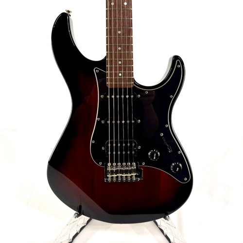 Vist Large View of Product Image Which is Used Yamaha Pacifica PAC012DLX  Electric Guitar Sunburst