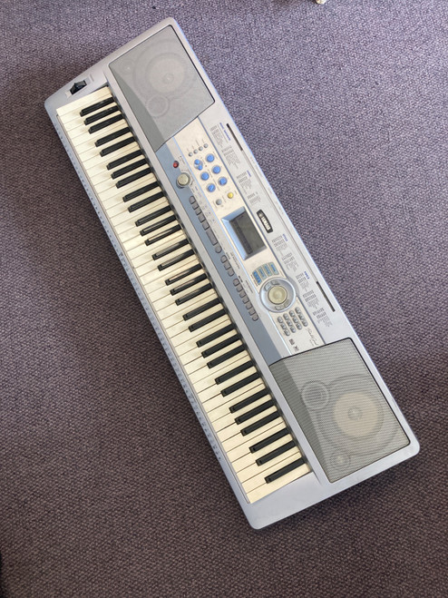 Vist Large View of Product Image Which is Used Yamaha DGX-202 76-Key Keyboard 76-key