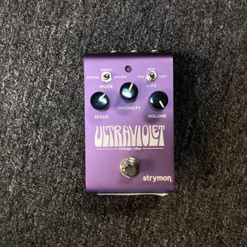 Vist Large View of Product Image Which is Used Strymon VINTAGE VIBE Vibrato Pedal