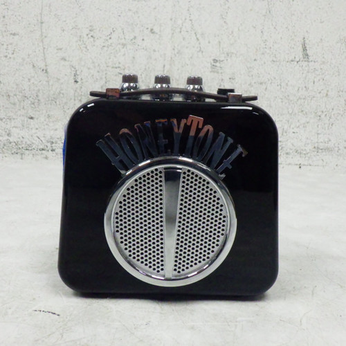 Vist Large View of Product Image Which is Used Danelectro HONEYTONE Solid State Guitar Combo Other