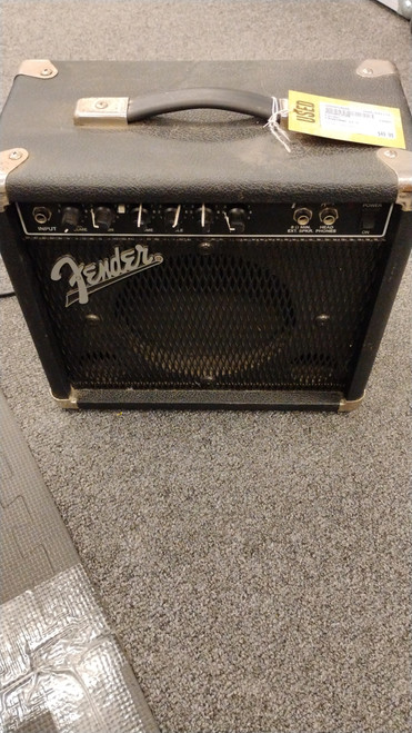 Vist Large View of Product Image Which is Used Fender FRONTMAN 15-G 1 x 10 Solid State Amplifier 1 x 10