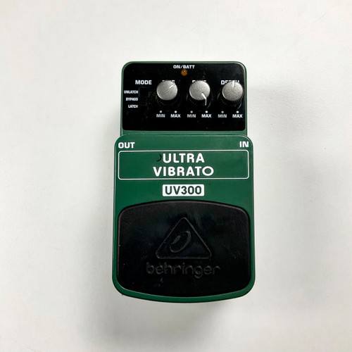 Vist Large View of Product Image Which is Used Behringer UV300 Ultra Vibrato Pedal