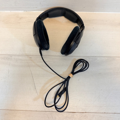 Vist Large View of Product Image Which is Used Sennheiser HD 560S Open-Back Studio Headphones