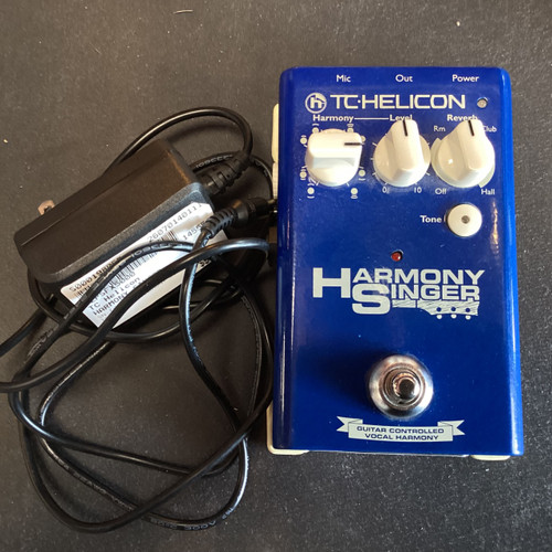 Vist Large View of Product Image Which is Used TC Helicon HARMONY SINGER Pro Sound Effects Unit