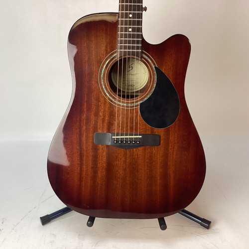 Vist Large View of Product Image Which is Used Greg Bennett D-1CE Laminate Top Acoustic Guitar Natural