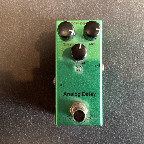 Vist Large View of Product Image Which is Used Kmise ANALOG DELAY Delay Pedal