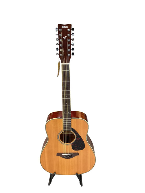 Vist Large View of Product Image Which is Used Yamaha FG820-12 Laminate Top Acoustic Guitar Wood