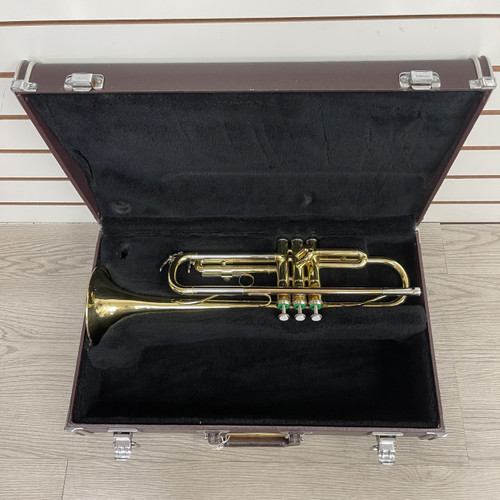 Vist Large View of Product Image Which is Used Yamaha YTR 2320 Trumpet