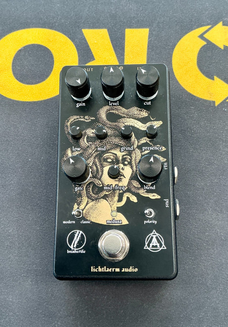 Vist Large View of Product Image Which is Used MEDUSA LICHTLAERN AUDIO Distortion Pedal