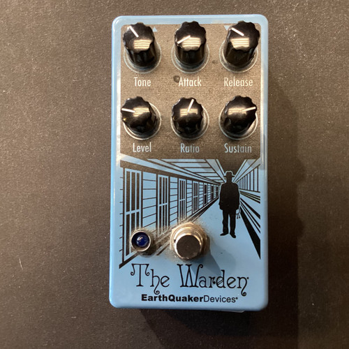 Vist Large View of Product Image Which is Used Earthquaker Devices WARDEN Compressor Pedal