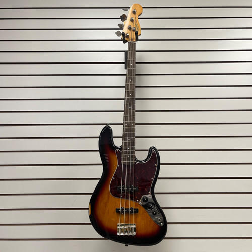 Vist Large View of Product Image Which is Used Squier CLASSIC VIBE 60S JAZZ BASS B-STOCK J Type Bass Guitar Sunburst 4-String