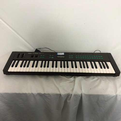 Vist Large View of Product Image Which is Used Yamaha DX27 61-Key Keyboard 61-Key