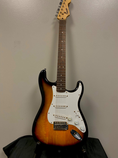 Vist Large View of Product Image Which is Used Squier AFFINITY SSS S Type Electric Guitar Tobacco Sunburst 6-String