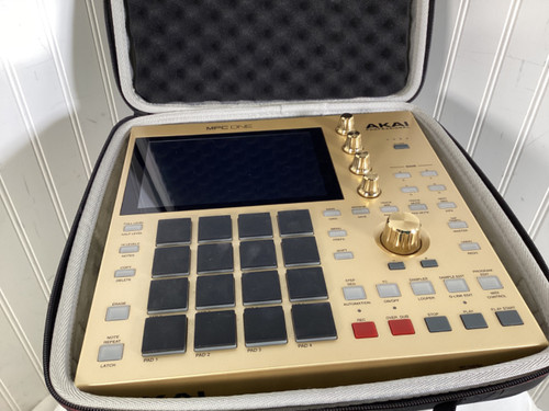 Vist Large View of Product Image Which is Used Akai MPC ONE GOLD EDITION W/PWR/CASE Sampler