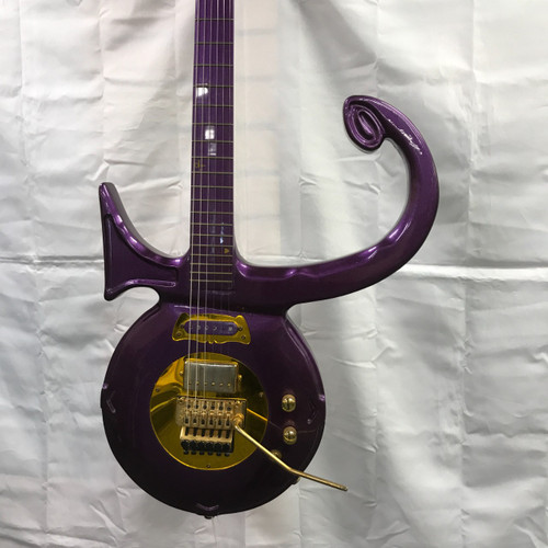 Vist Large View of Product Image Which is Used CUSTOM PRINCE GUITAR Vintage Electric Guitar Purple 6-String