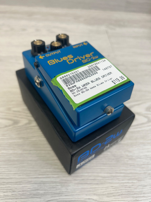 Vist Large View of Product Image Which is Used Boss BD-2W WAZA BLUES DRIVER Overdrive Pedal