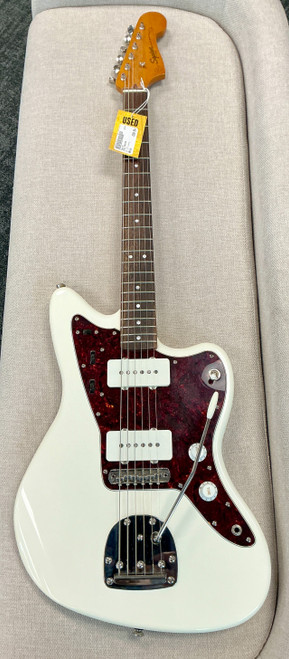 Vist Large View of Product Image Which is Used Squier JAZZ MASTER Electric Guitar White 6-String