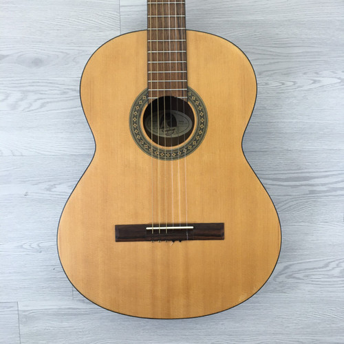 Vist Large View of Product Image Which is Used Epiphone C-25 CLASSICAL Laminate Top Acoustic Guitar Natural