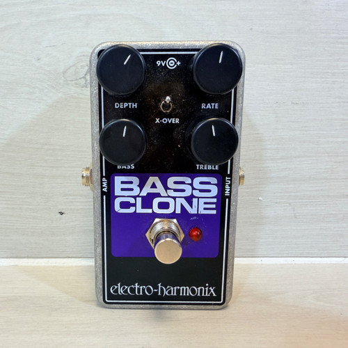 Vist Large View of Product Image Which is Used Electro Harmonix (E/H) BASS CLONE Chorus Pedal