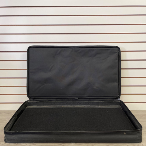 Vist Large View of Product Image Which is Used - Gator PEDAL TOTE W/ BAG Pedal Board