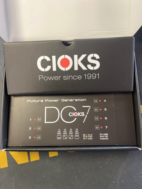 Vist Large View of Product Image Which is Used CLOKES DC7 Guitar Effects Pedal