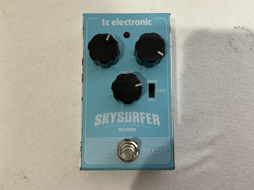 Vist Large View of Product Image Which is Used TC Electronic SKYSURFER Reverb Pedal