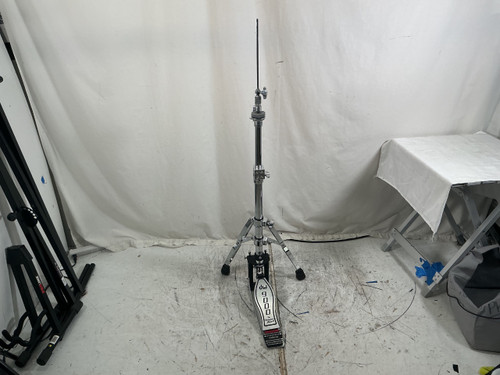 Vist Large View of Product Image Which is Used DW 9000 HI HAT STAND Hi Hat Stand