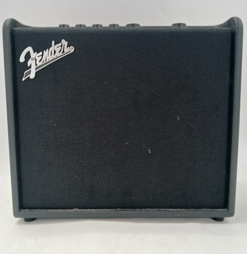 Vist Large View of Product Image Which is Used Fender MUSTANG LT25 1 x 8 Solid State Amplifier 1 x 8