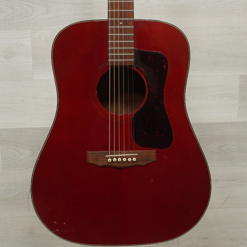 Vist Large View of Product Image Which is Used Guild D-25M Vintage Solid Top Acoustic Guitar Red