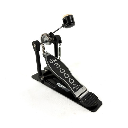 Vist Large View of Product Image Which is Used DW 3000 Single Bass Drum Pedal