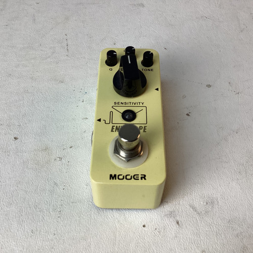 Vist Large View of Product Image Which is Used Mooer ENVELOPE FILTER Filter Pedal