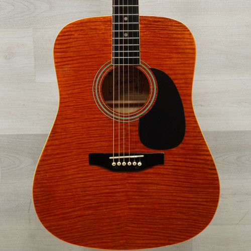 Vist Large View of Product Image Which is Used Montana MT105-AF Laminate Top Acoustic Guitar Sunburst