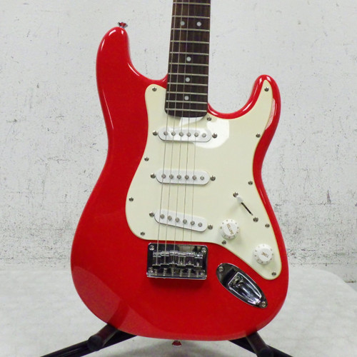 Vist Large View of Product Image Which is Used Squier Mini Stratocaster S Type Electric Guitar Red 6-String