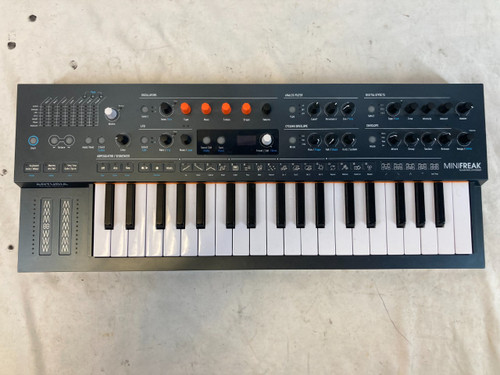 Vist Large View of Product Image Which is Used Arturia MINIFREAK SYNTHESIZER 25-Key Synthesizer