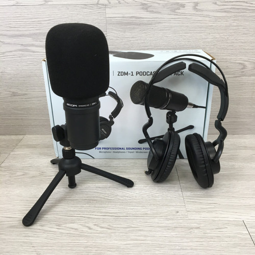 Vist Large View of Product Image Which is Used Zoom ZDM-1 PODCAST MIC PACK Microphone