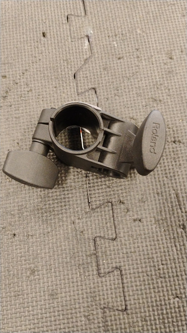 Vist Large View of Product Image Which is Used Roland TD-6 CYMBAL CLAMP Percussion Accessory