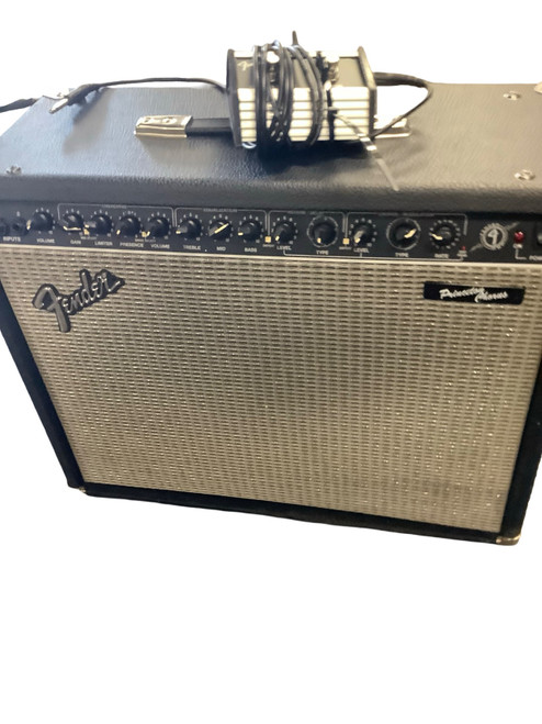 Vist Large View of Product Image Which is Used Fender PRINCETON CHORUS DSL 2 x 10 Solid State Amplifier 2 x 10