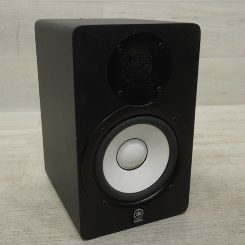 Vist Large View of Product Image Which is Used Yamaha HS50M Powered Studio Monitor