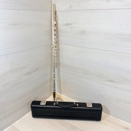 Vist Large View of Product Image Which is Used Gemeinhardt 2SP Student Flute