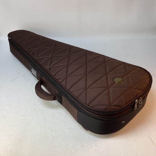 Vist Large View of Product Image Which is Used Road Runner RR5TEGBSC Guitar Gig Bag