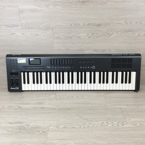 Vist Large View of Product Image Which is Used M-Audio AXIOM 61 61-Key Controller 61-Key