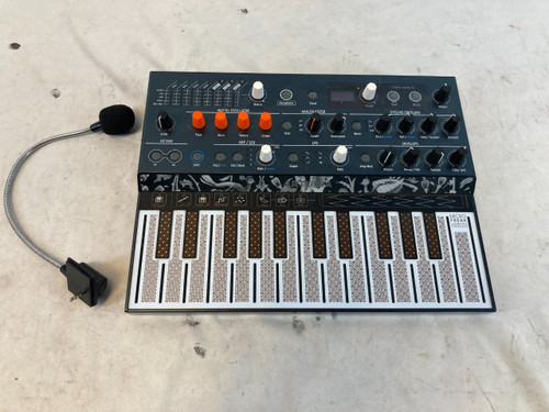 Vist Large View of Product Image Which is Used Arturia Micro Freak w/ MIC 25-Key Synthesizer
