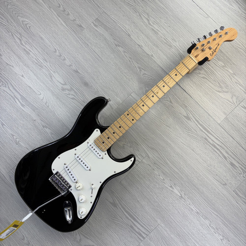 Vist Large View of Product Image Which is Used California S-TYPE ELECTRIC S Type Electric Guitar Black 6-String