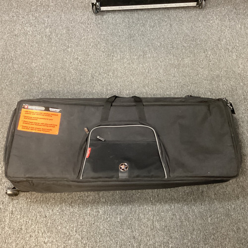 Vist Large View of Product Image Which is Used Road Runner RR5K61 61 KEY BAG W WHEELS Medium Keyboard Case