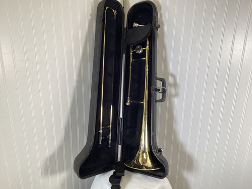 Vist Large View of Product Image Which is Used Bach TB300 STUDENT TROMBONE Trombone