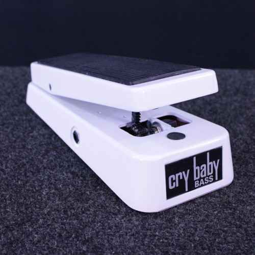 Vist Large View of Product Image Which is Used Dunlop CRY BABY BASS WAH 105Q Wah Pedal