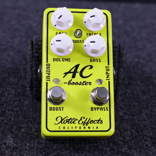 Vist Large View of Product Image Which is Used Xotic AC BOOSTER V2 YELLOW Boost Pedal