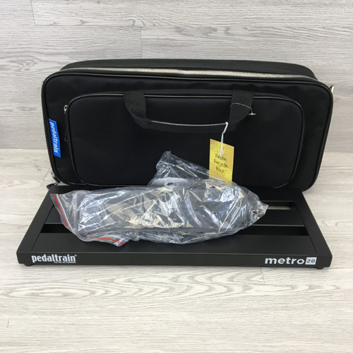 Vist Large View of Product Image Which is Used Pedaltrain METRO 20 PEDALBOARD W/ALL Pedal Board